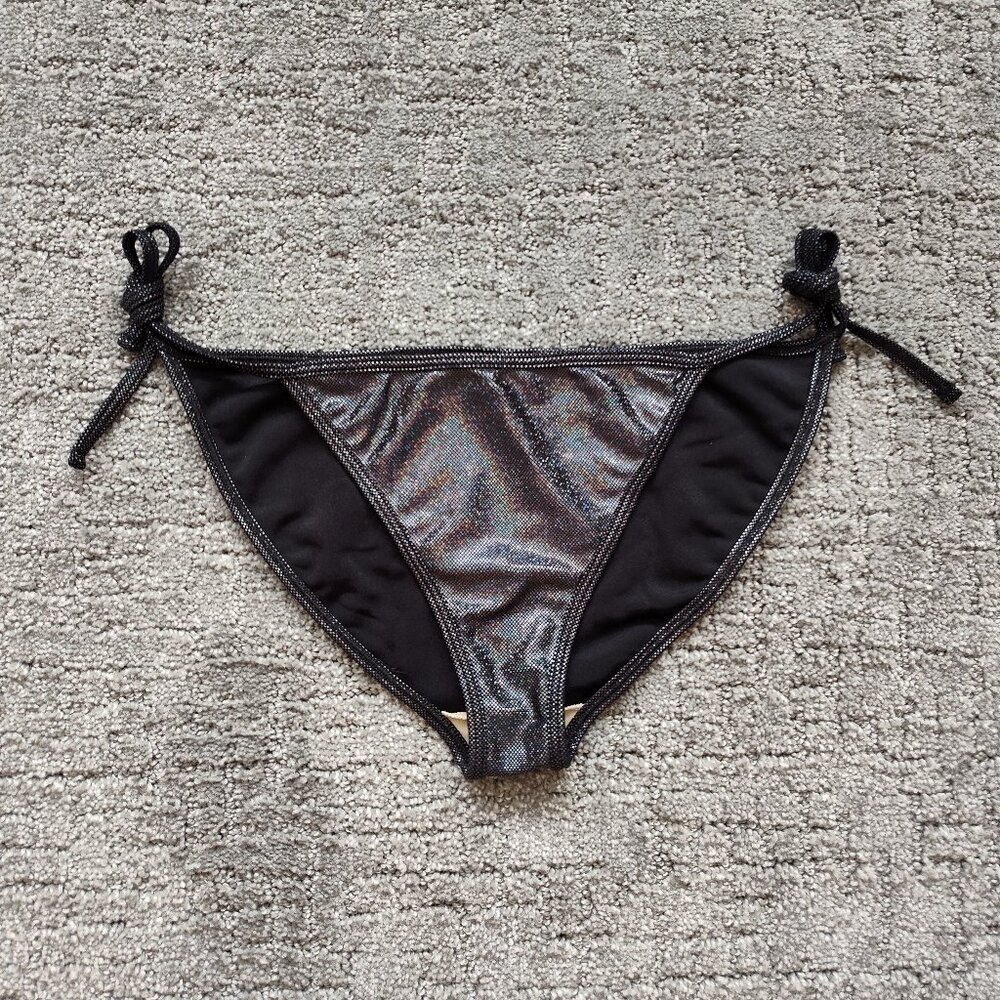 Color shift Bikini bottoms